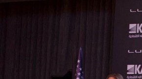 Lucid firmando alianza