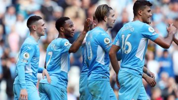 El Manchester City goleó al Newcastle 5-0 y se acerca al título de la Premier League.