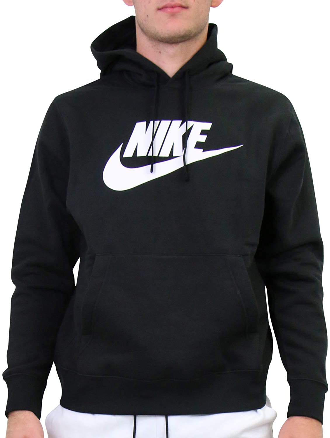 6 prendas de ropa Nike para hombre con descuento en Amazon - La Opinión