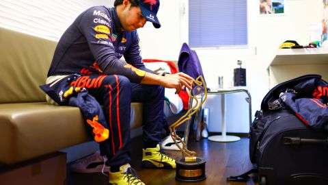 Sergio Checo Pérez con el Gran Premio de Mónaco.