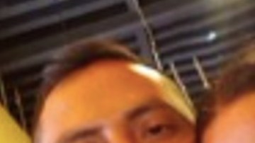 Finge ser víctima de secuestro, pero la exhiben en su papel de sicaria del Cártel del Golfo.