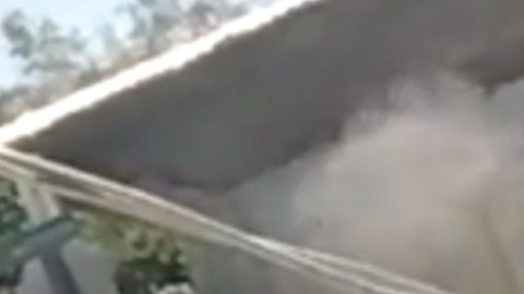 Sicario se atrinchera en vivienda durante balacera en Sonora, México.
