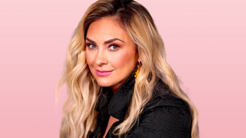 Aracely Arámbula regresa a TelevisaUnivision como 'La Madrastra'.