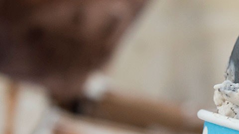 Ben & Jerry’s y Magnum buscan aumentar la temperatura de sus congeladores de helados para gastar menos energía