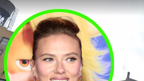 Scarlett Johansson y Colin Jost