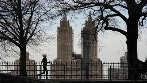 La lujosa mansión de Gianni Versace en Nueva York es puesta a la venta en $70 millones de dólares