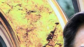 Eugenio Derbez / Carmen Salinas.