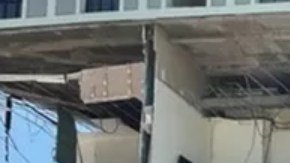 Los daños causados por una explosión ocurrida en el hotel Saratoga en La Habana.