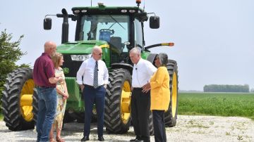 Biden busca apoyar a los agricultores para que incrementen la producción de alimentos en EE.UU. ante la guerra en Ucrania
