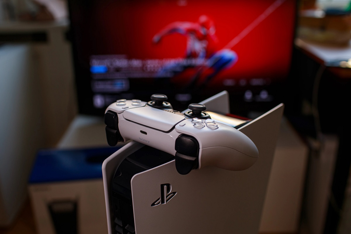 La PS5 te permite disfrutar de más de 4000 juegos de PS4.