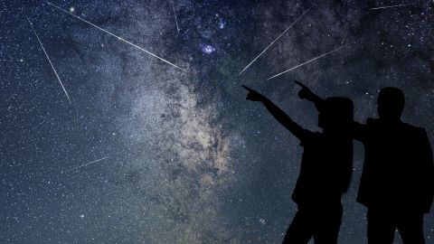 Las lluvias de estrellas simbolizan cambios y el momento ideal para manifestar deseos.