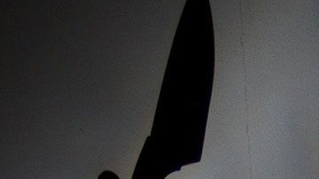 El menor de edad recibió nueve puñaladas que llegaron hasta la médula espinal.