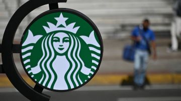Starbucks volverá a aumentar los salarios de sus trabajadores, pero dejará fuera a los sindicalizados