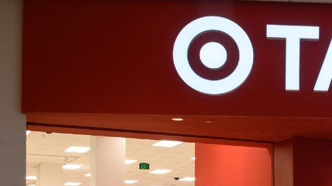 Sindicato en Target: trabajadores se unen a Starbucks y solicitan un voto sindical