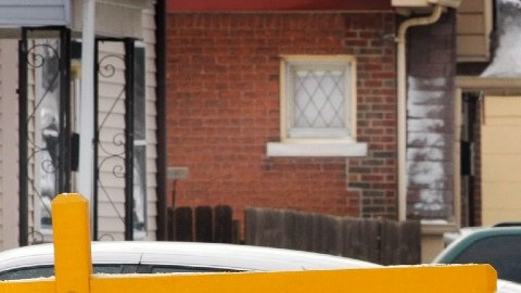 Más estadounidenses que nunca aseguran que no es un buen momento para comprar una casa, según encuesta