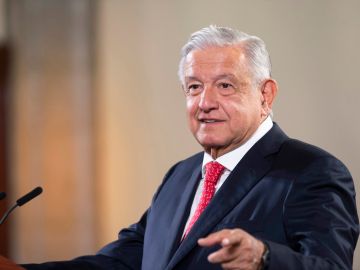 AMLO asegura que choque de bandas delictivas desató la violencia en el Estado de México y Chiapas