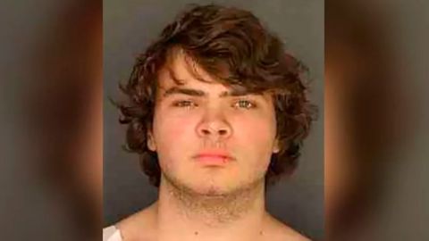 Tiroteo en Buffalo: acusan de terrorismo doméstico al sospechoso de asesinar a 10 personas en un supermercado