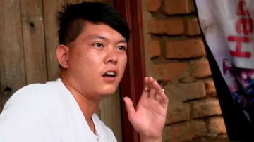 Arrestan a un hombre chino acusado de grabar y difundir videos racistas de menores en África tras una investigación de la BBC