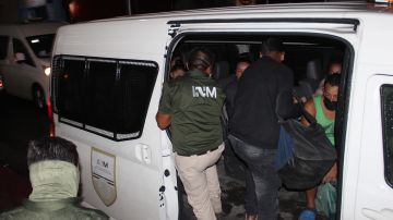 México realiza operativos en su frontera sur para impedir formación de caravana migrante