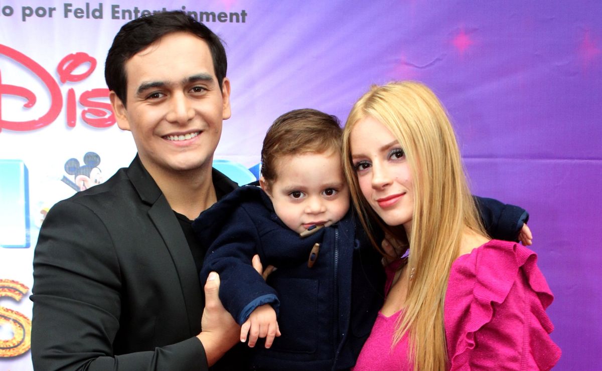 Julián Figueroa y su familia | Mezcalent.