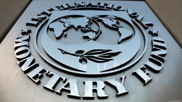 Argentina: FArgentina: FMI abre vía para desembolso de USD 4.030 millonesMI abre vía para desembolso de USD 4.030 millones