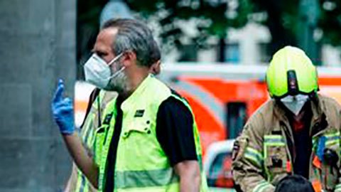 Vehículo arremete contra multitud en Berlín