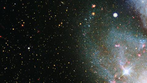 Astrónomos identifican poderosas ráfagas de ondas de radio calificadas como un "misterio cósmico"