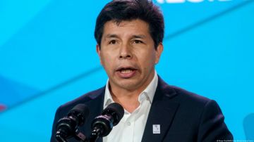 Presidente de Perú asegura que cooperará con investigación de fiscalía