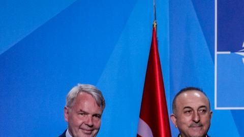 La OTAN invita formalmente a Finlandia y Suecia a unirse a la Alianza Atlántica