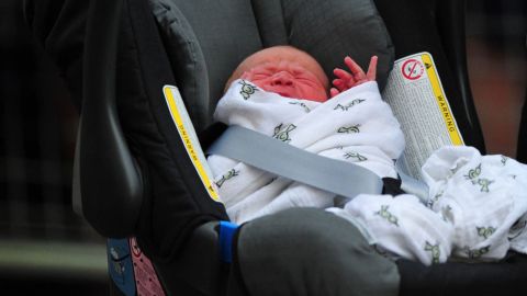Bebé de 10 meses muere en Virgia tras ser atropellada