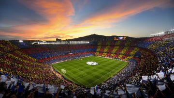 El Camp Nou se hizo partícipe en el mes del orgullo LGBTI.