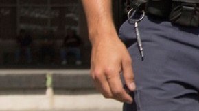 Los elementos caninos de CBP ayudan a la detección de drogas y personas.