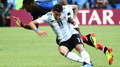 Ángel Di María y Paul Pogba durante el Mundial Rusia 2018.