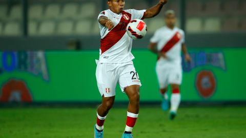 Edinson Flores llega al Atlas para sumarse a la plantilla de cara a la próxima temporada.