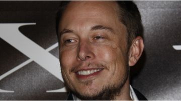 Elon Musk afirmó que una de sus preocupaciones actuales es continuar pagando salarios y salvar a Tesla de la bancarrota