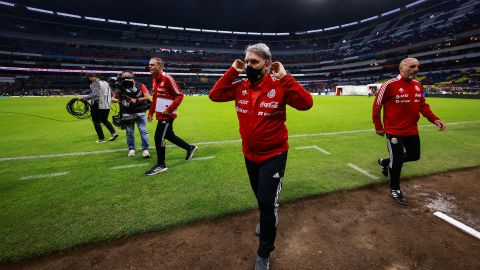 Gerardo Martino en el Estadio Azteca.