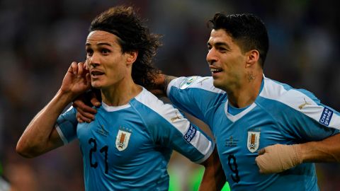 Cavani y Suárez