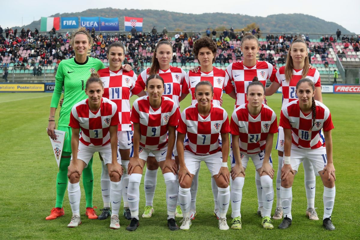 sábado junio Transitorio La “futbolista más sexy del mundo” odia que la llamen así y pide que se acabe el sexismo en el deporte - La Opinión sábado junio Transitorio La “futbolista más sexy del mundo” odia que la llamen así y pide que se acabe el sexismo en el deporte - La Opinión