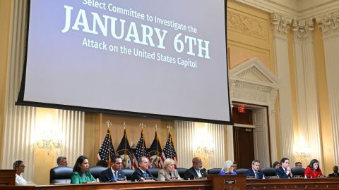 Una de las vistas públicas realizadas por el comité que investiga el asalto al Capitolio.