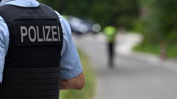 Hombre ataca a puñaladas a residentes de asilo en Alemania