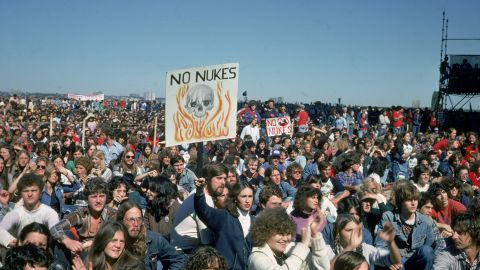Hace 40 años, el 12 de junio de 1982, aproximadamente un millón de personas se manifestaron en el Central Park de la ciudad de Nueva York contra las armas nucleares y por el fin de la carrera armamentista de la guerra fría. Nada parecía haber sucedido antes.