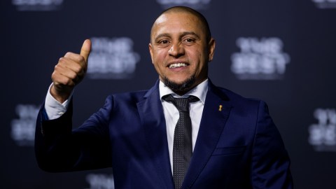 Roberto Carlos, retirado futbolista brasileño.