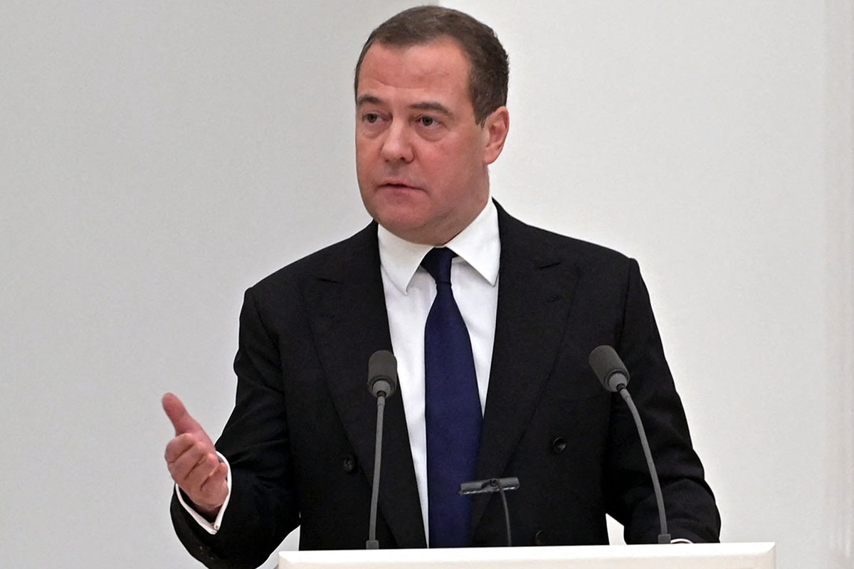 Dmitry Medvedev, vicepresidente del condado de seguridad de Rusia, hizo las alarmantes declaraciones en su canal de Telegram.