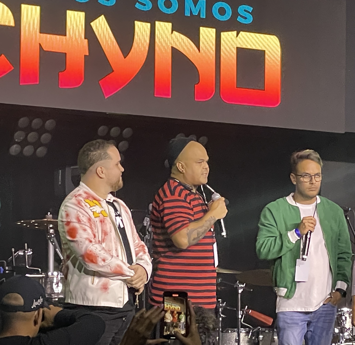 Jefferson Cárdenas, Richard Acosta y Nangel Menes, amigos de la infancia y organizadores del concierto de Chyno Miranda.
