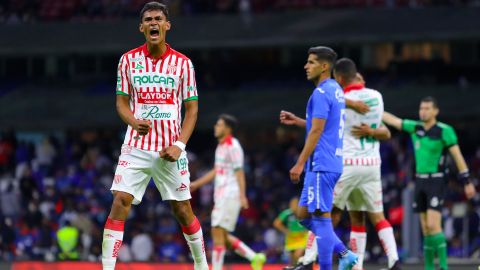 Alcantar debutó en la Liga MX ante Cruz Azul.