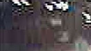 Ladrón intenta robar casa y queda ensartado en reja, vecinos lo exhiben en video