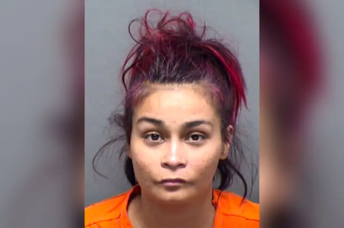 Jessica Cantú, de 35 años, fue detenida la semana pasada y acusada de poner en peligro a una niña.