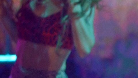 Natti Natasha en los Premios Juventud 2021.
