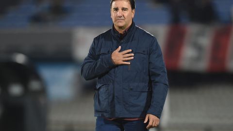 Néstor Lorenzo dirigiendo al Melgar.