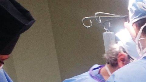 Niño de 4 años llega a hospital por una hernia y le hacen vasectomía